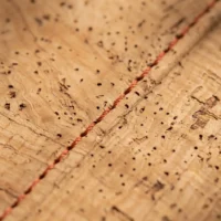 Slim Card Sleeve, close-up of the cork grain